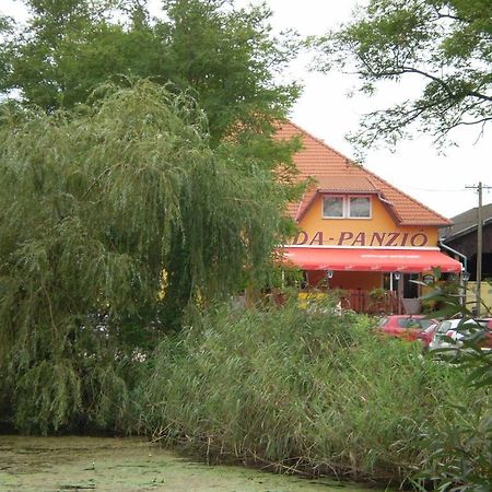 Zatonyi Csarda Panzio Panzió Dunasziget Kültér fotó