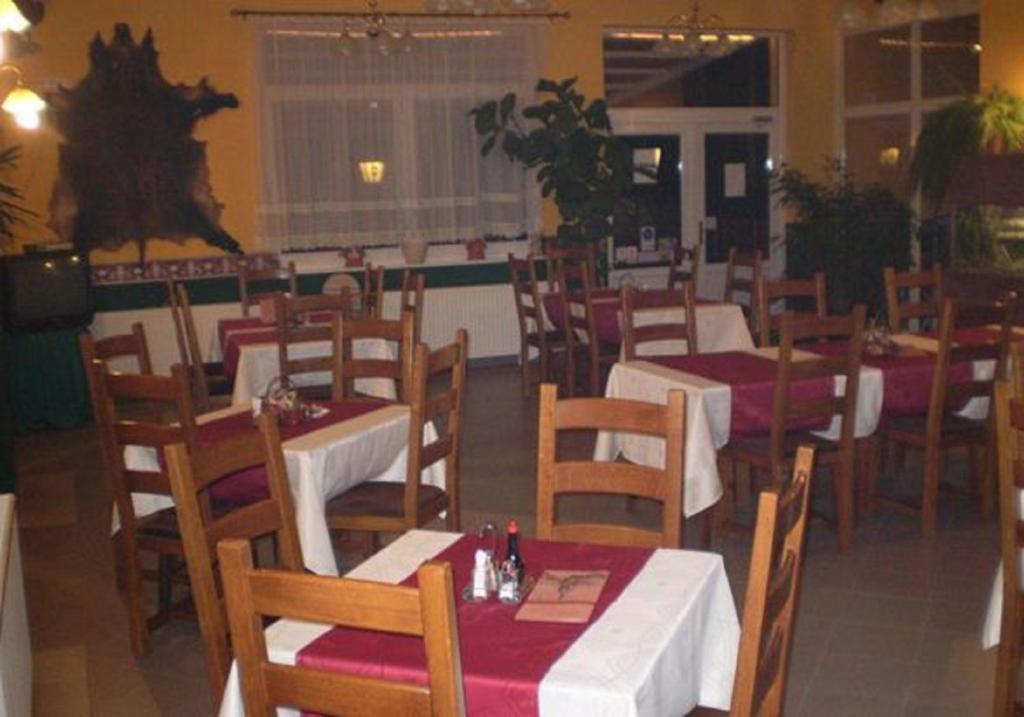 Zatonyi Csarda Panzio Panzió Dunasziget Kültér fotó